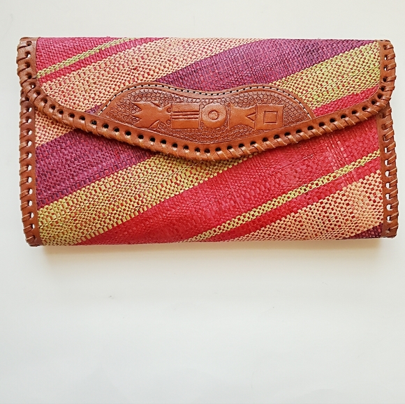 Handbags - Womens Wallet Clutch Bag